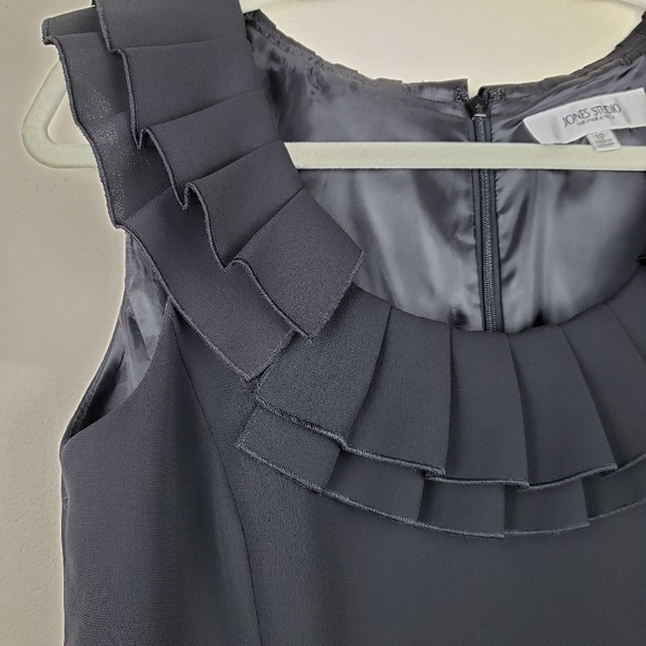 Jones Studio Sleeveless Black Dress - Picture 4 of 7